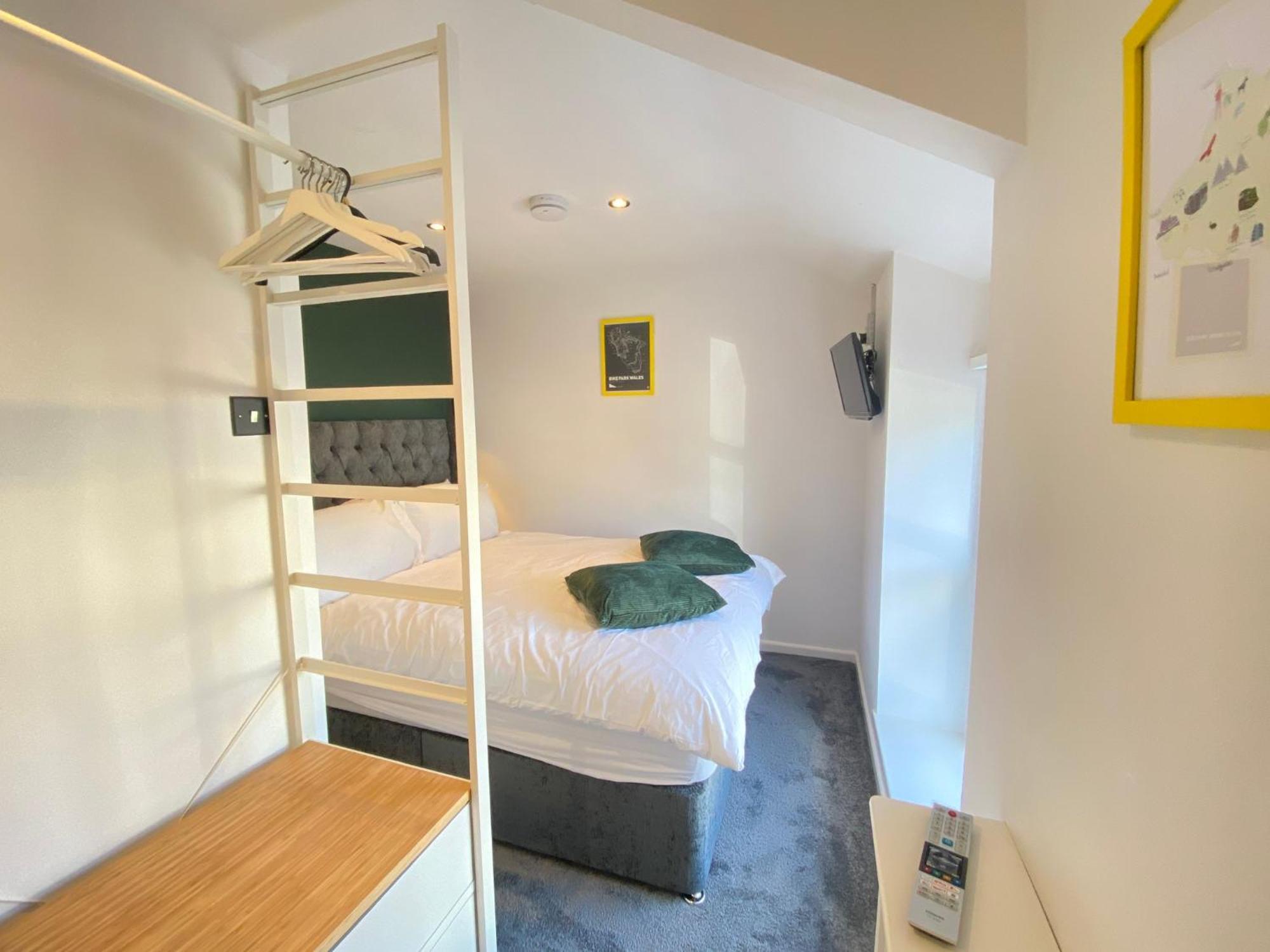 Villa The Cwtch, Log Fire, Sleeps 6, Nr Zip World, Brecon And Bike Park Wales Aberdare Exterior foto